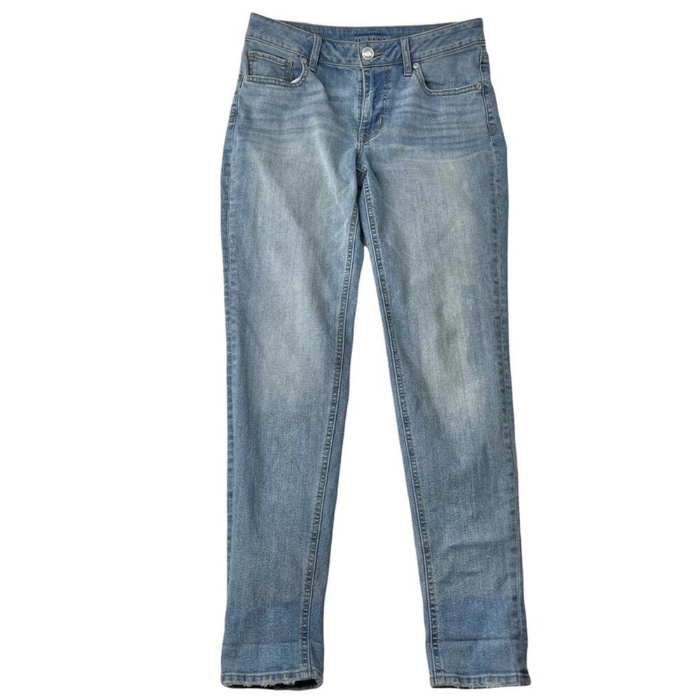 Maurices light blue skinny jeans distressed mid rise womens size 4